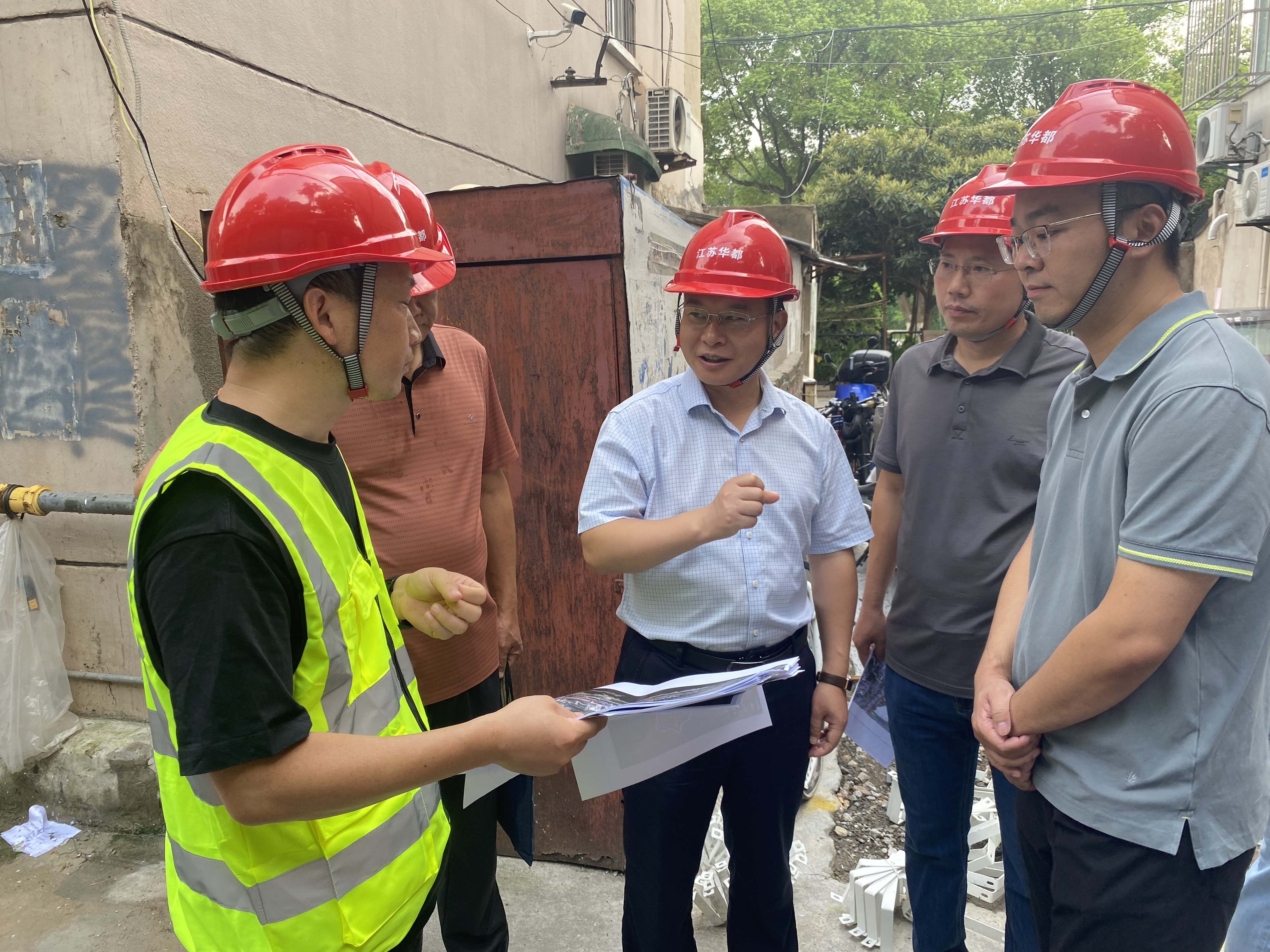 程知言赴我公司项目现场开展高温慰问及送清凉活动